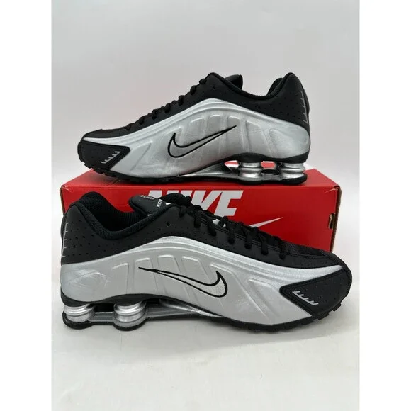 Nike Shox R4 Men's Size 11.5 Silver Black Running Athletic Shoes HQ1988 007 - Picture 2 of 6